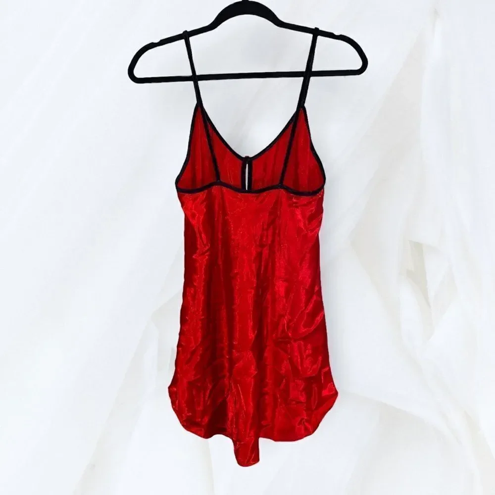 Vintage 80’s Red Satin Chemise by Romantic Moods - Picture 4 of 5